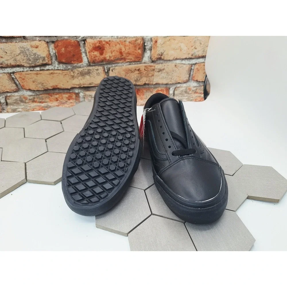 Vans description up